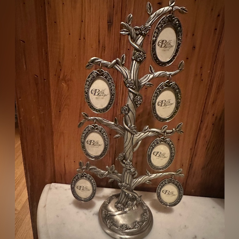 Family Tree Photo Display NWOT
